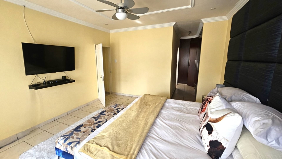 3 Bedroom Property for Sale in Melodie North West